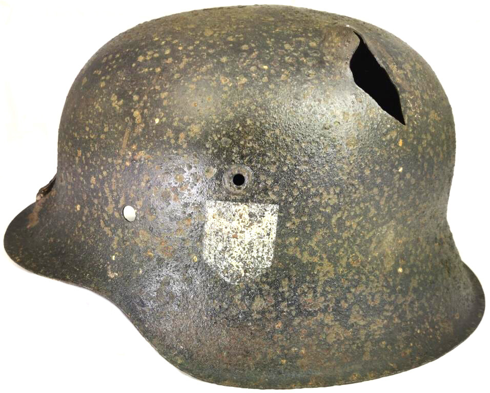 Wehrmacht helmet M42 / from Leningrad