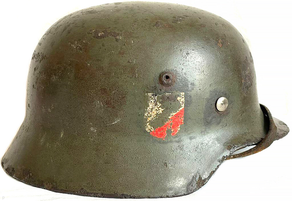 Wehrmacht helmet M35 DD / from Leningrad
