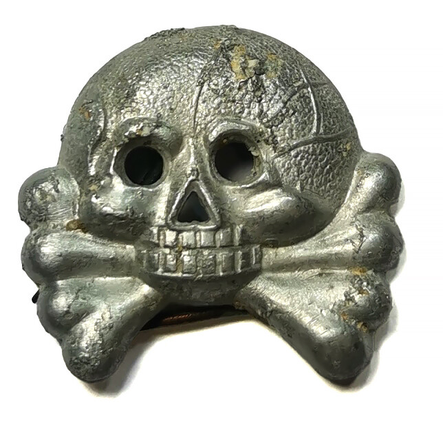 Panzer collar tab skull / from Stalingrad