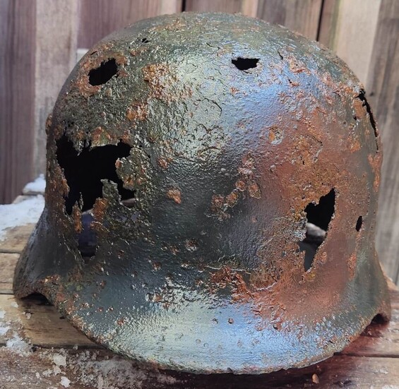 German helmet M35 / from Smolensk