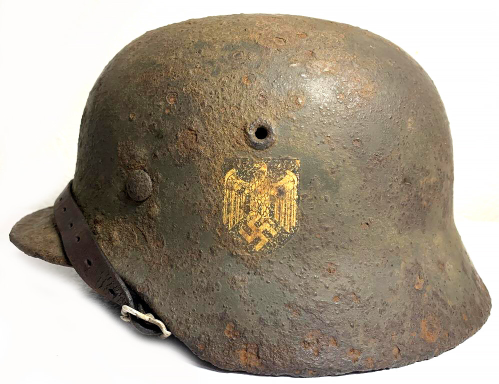German helmet M40 / from Stalingrad