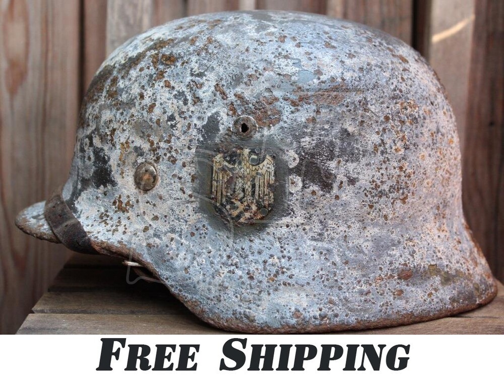 German helmet M35 / from Smolensk