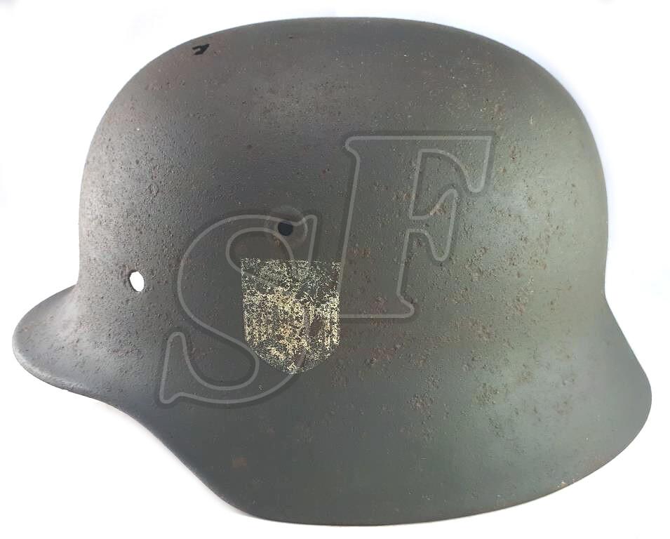 Wehrmacht helmet M40 / from Koenigsberg