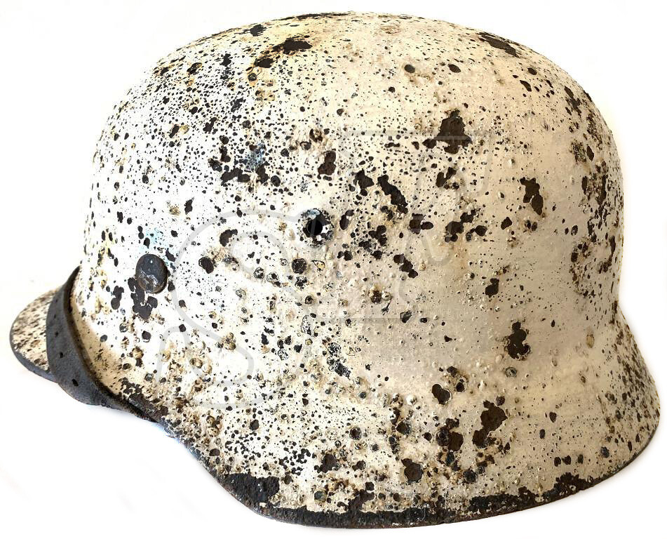 Winter camo helmet M40 / from Leningrad