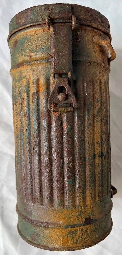 Gasmask canister / from Bobruisk
