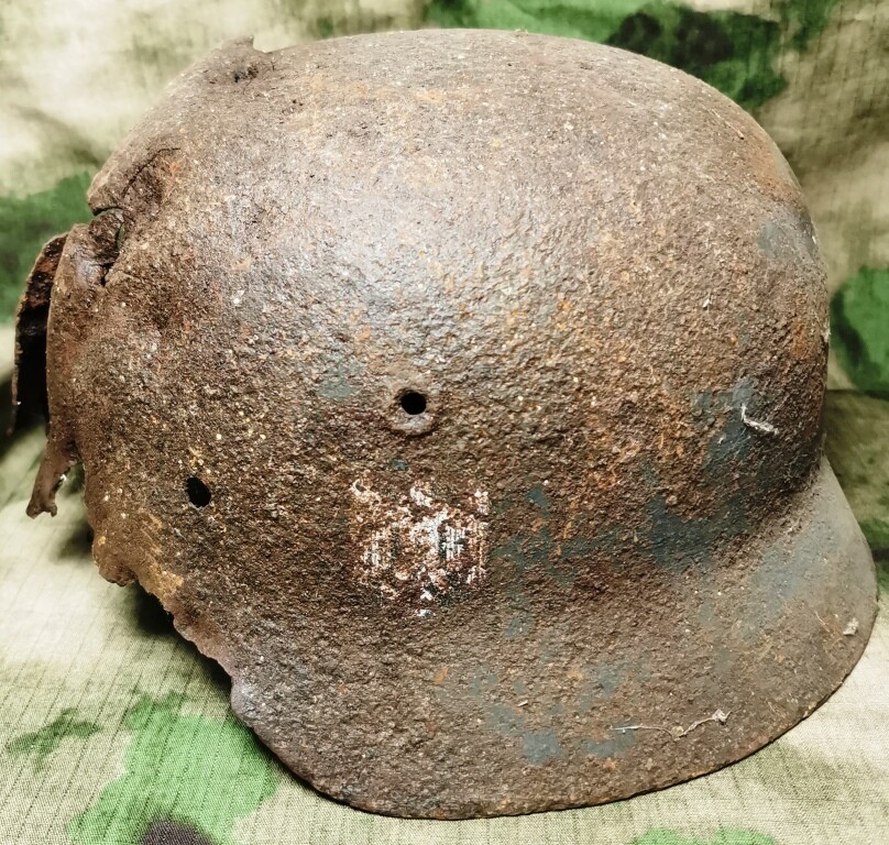 Wehrmacht helmet M40