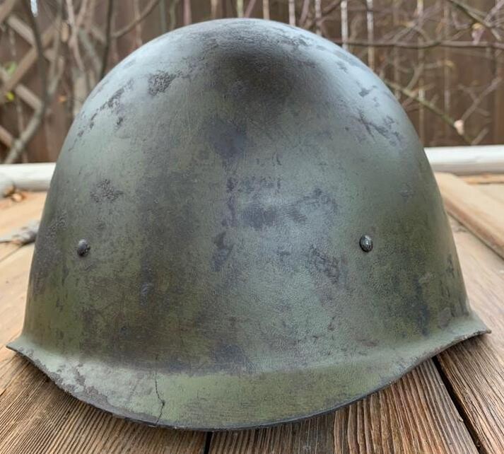 Soviet helmet SSh40 / from Leningrad