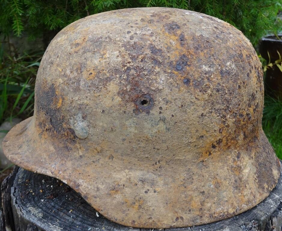 German helmet M35 DD / from Rzhev