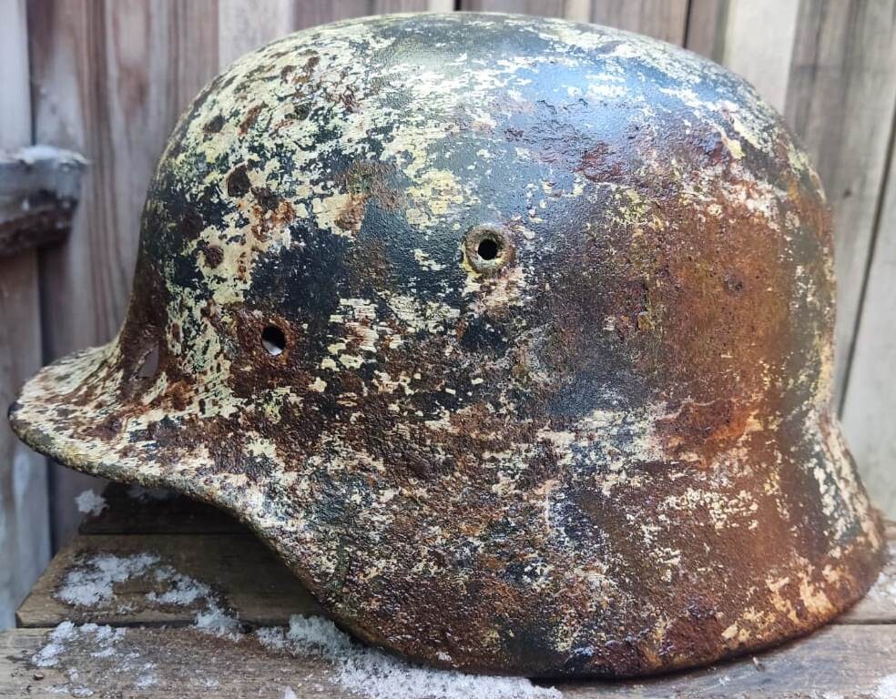 Winter camo Luftwaffe helmet M40 / from Novgorod