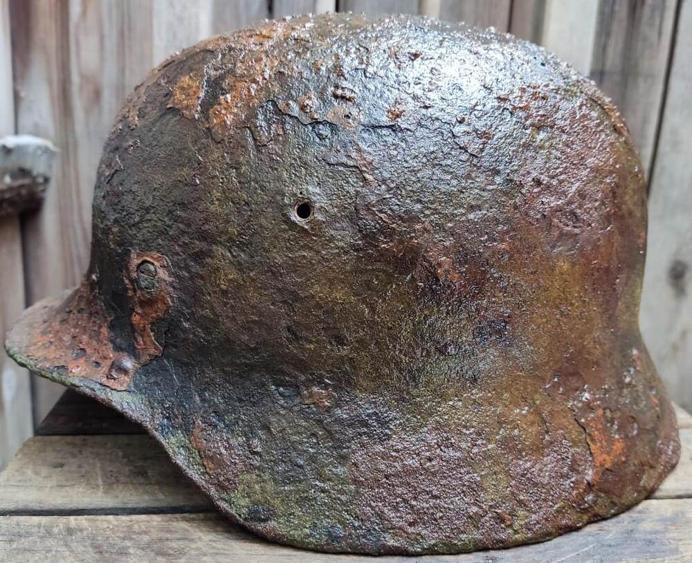 German helmet M40 / from Smolensk