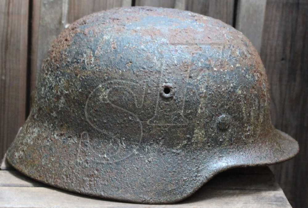 German helmet М40 / from Novgorod