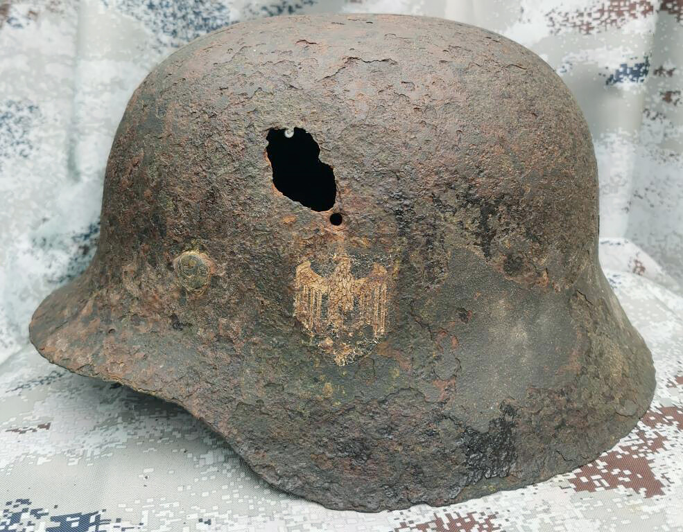 Wehrmacht helmet M42 / from Konigsberg