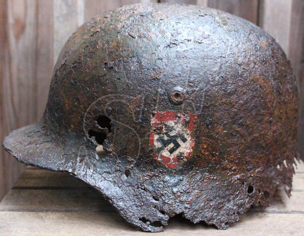 Waffen SS helmet M35 DD / from Karelia