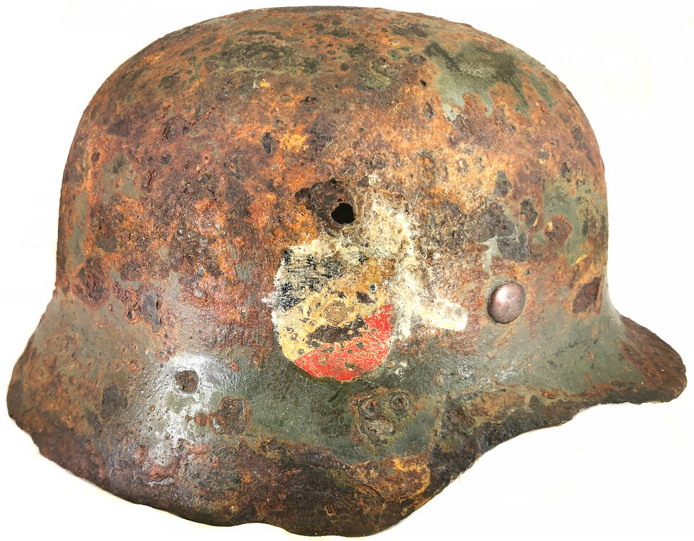 Wehrmacht helmet M35 DD / from Stalingrad