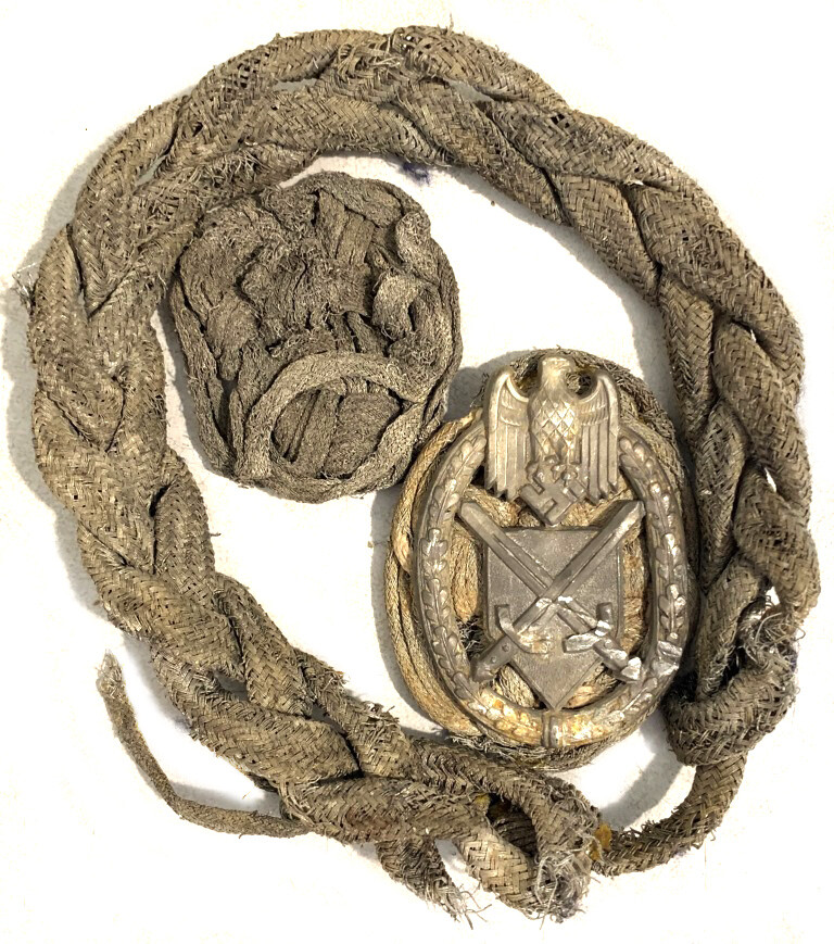 Wehrmacht Heer Lanyard Shooting Badge / from Stalingrad