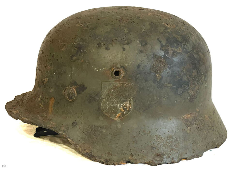 Wehrmacht helmet M35 / from Karelia