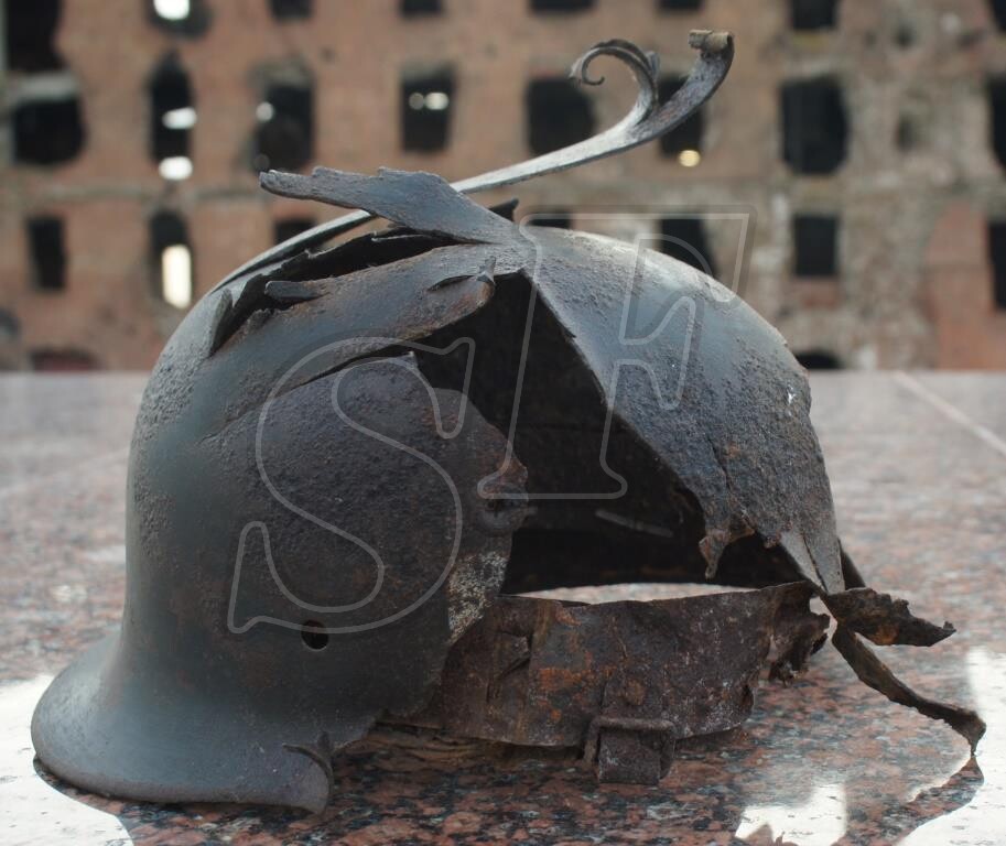 German helmet M40 / Stalingrad