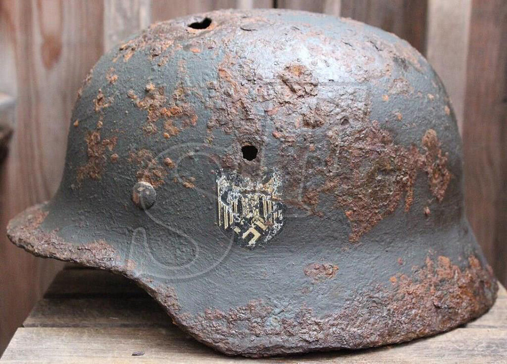 German helmet M35, Wehrmacht / from Stalingrad