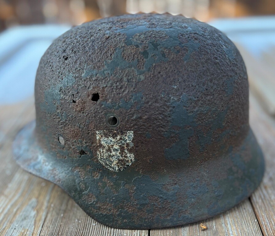 Wehrmacht helmet M35 DD / from Velikiye Luki