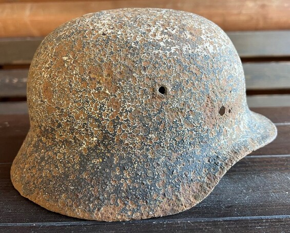 Heer helmet M40 / from Leningrad