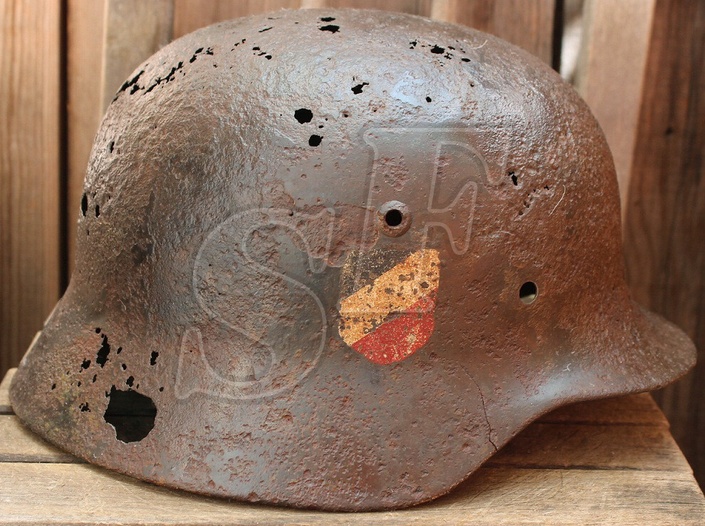 Wehrmacht helmet М35 / from Smolensk