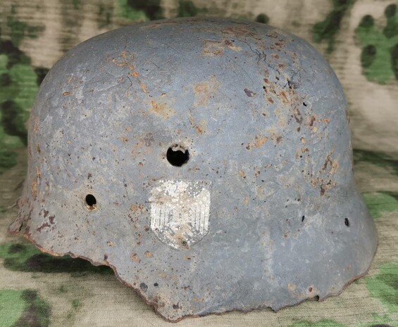 Wehrmacht helmet M42 / from Leningrad