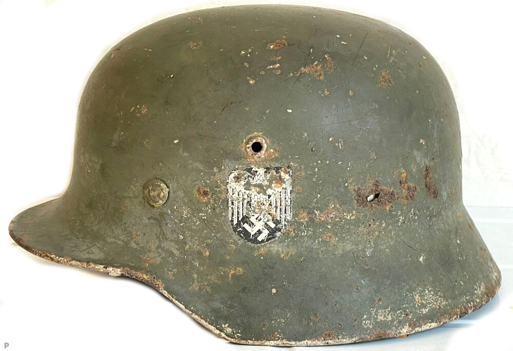 Wehrmacht helmet M35 DD / from Stalingrad