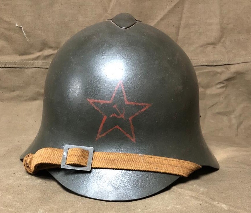 Soviet helmet SSh39 / from Stalingrad