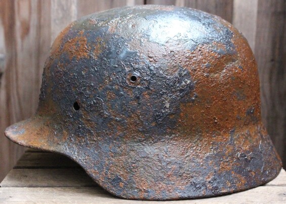 German helmet M35 / from Stalingrad