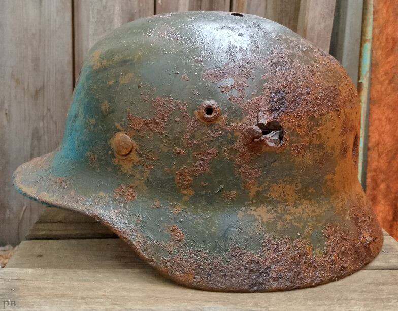 German helmet M35 / from Rostov