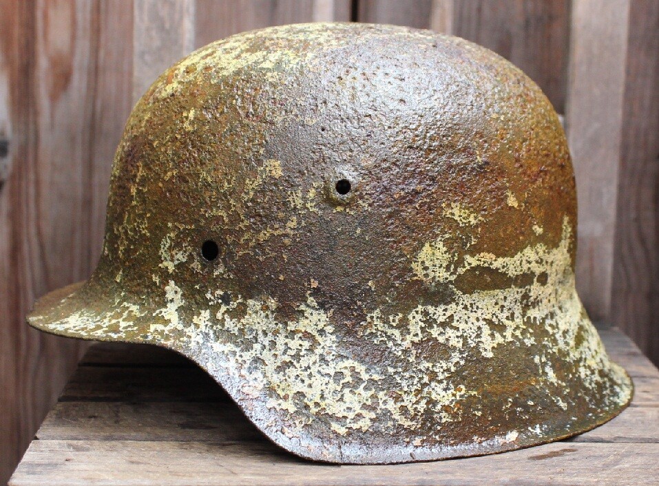 Winter Camo German helmet M42 / from Vitebsk