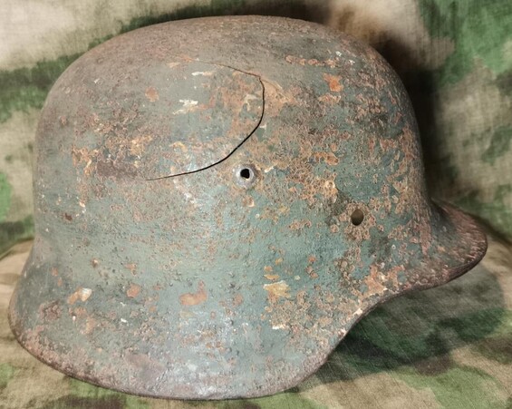 German helmet M40