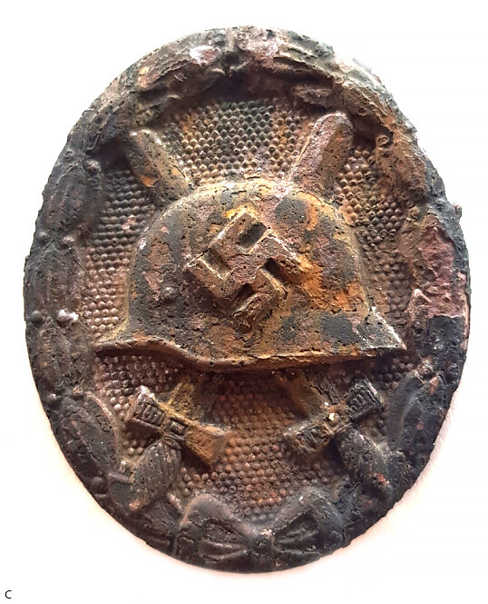 Wound badge / from Stalingrad