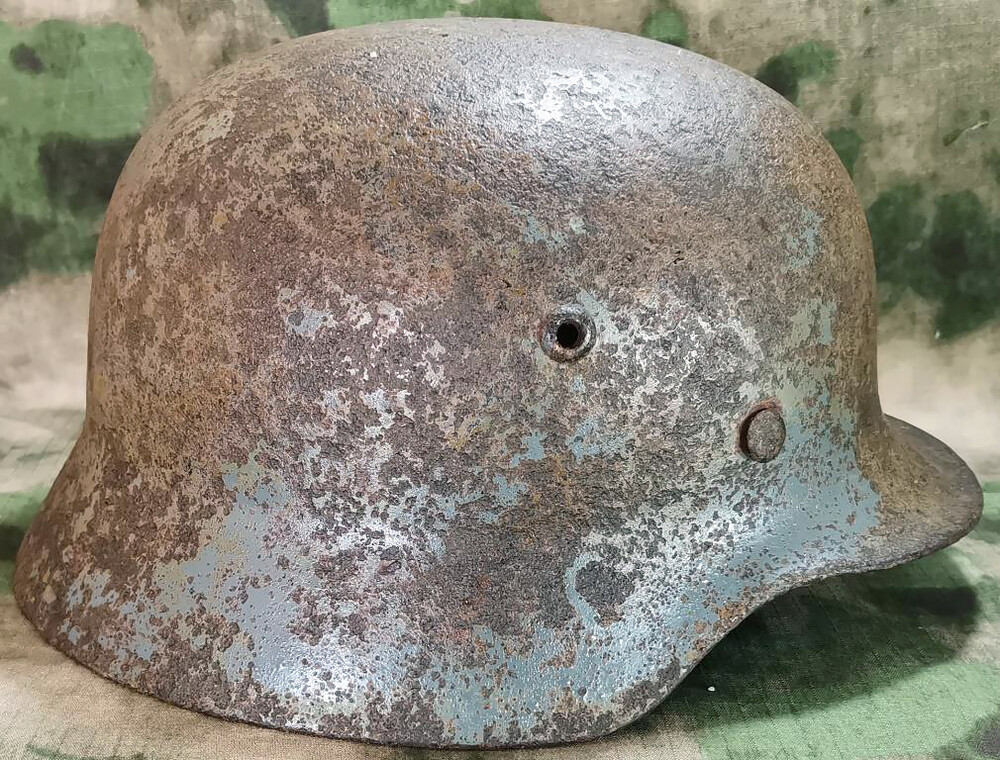 German helmet M35 / from Stalingrad