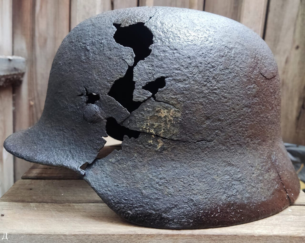 German helmet M40 / from Tver