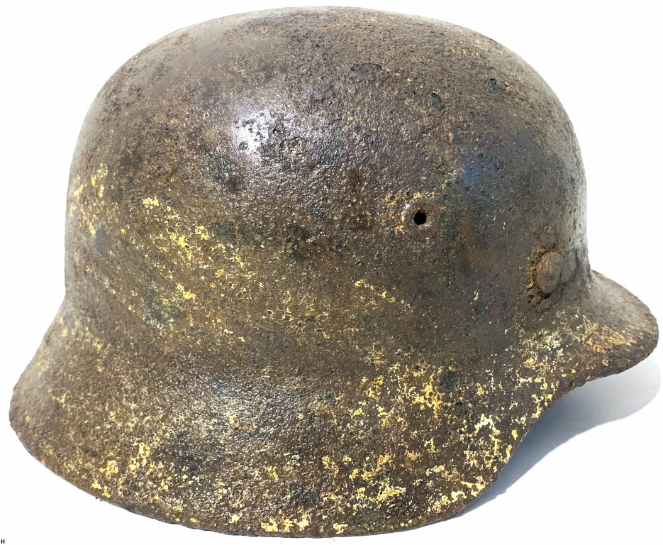 Winter Camo German helmet M40 / from Stalingrad