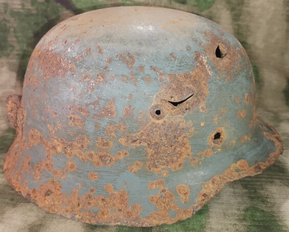 German helmet M35 / from Stalingrad