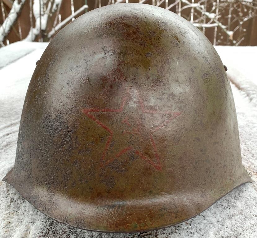 Soviet helmet SSh39 / from Stalingrad