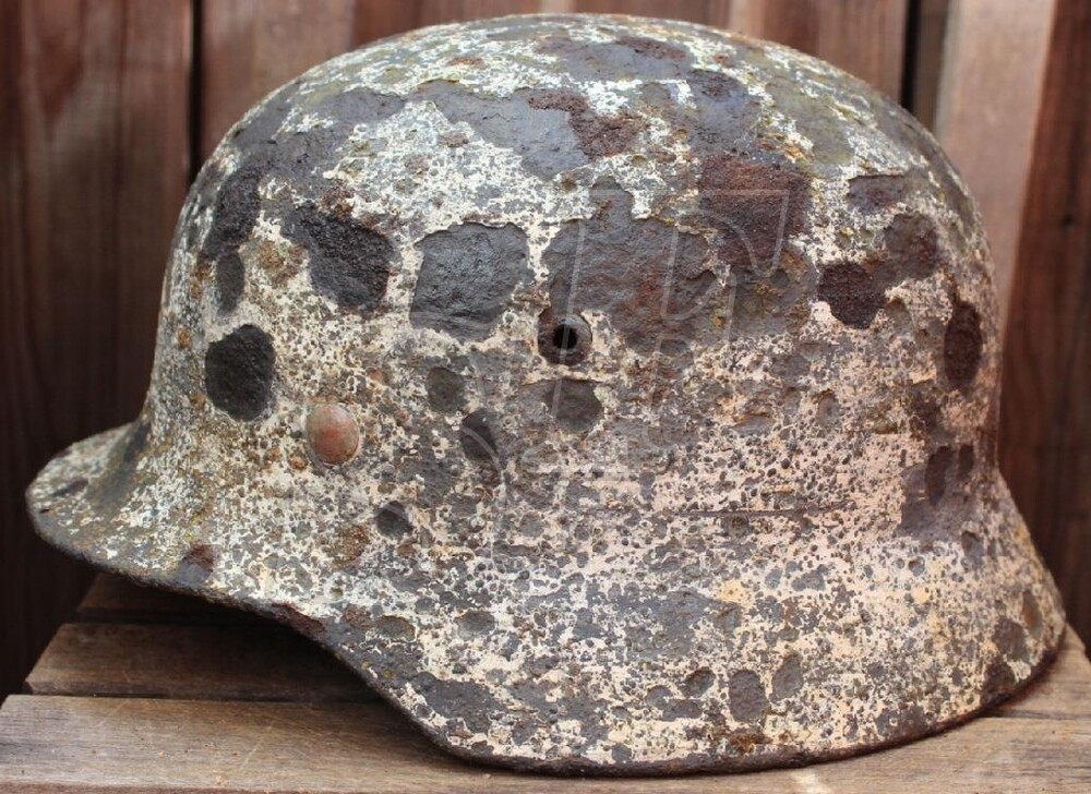 Winter camo helmet M35 / from Koenigsberg