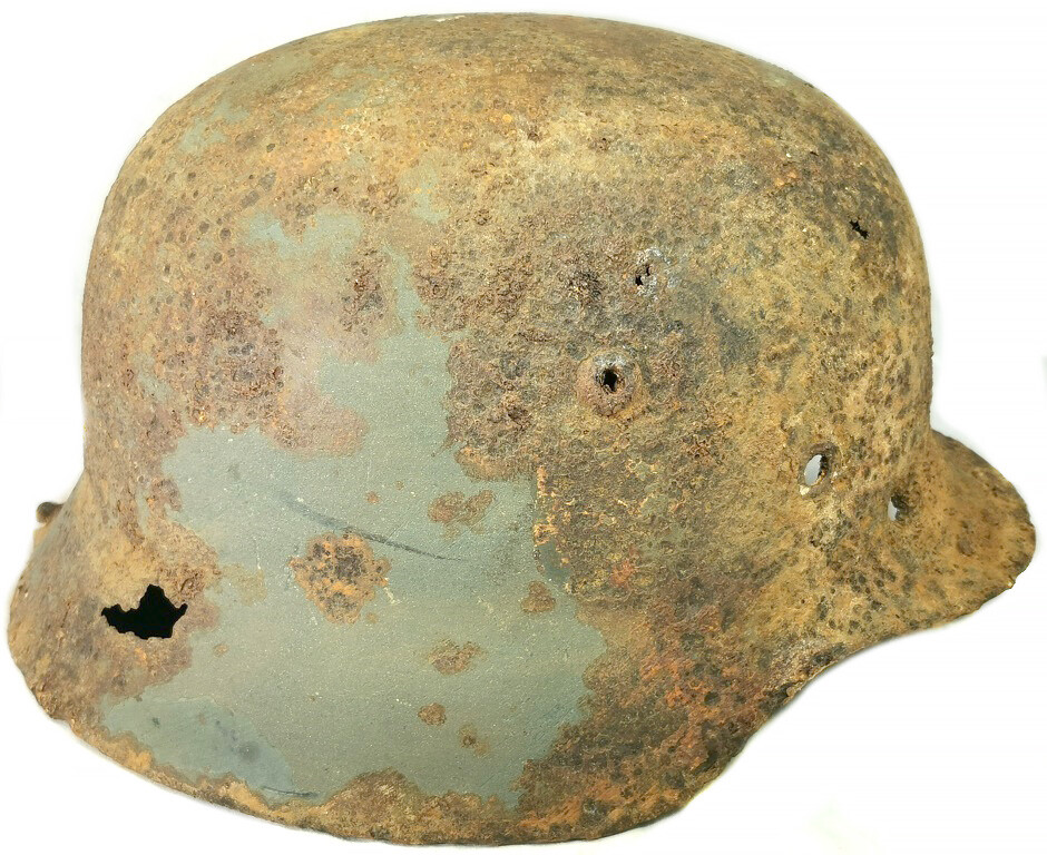 German helmet M35 / from Rostov
