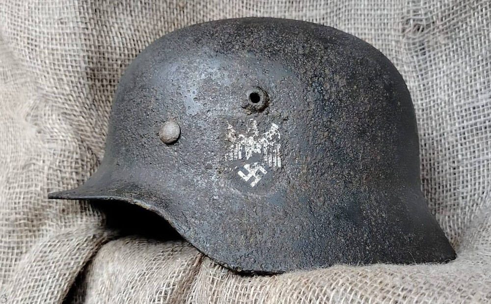 Wehrmacht helmet M40 / from Belgorod