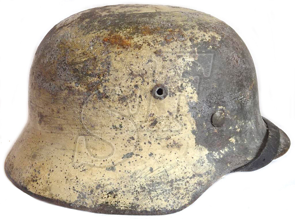 Winter camo Wehrmacht helmet M40