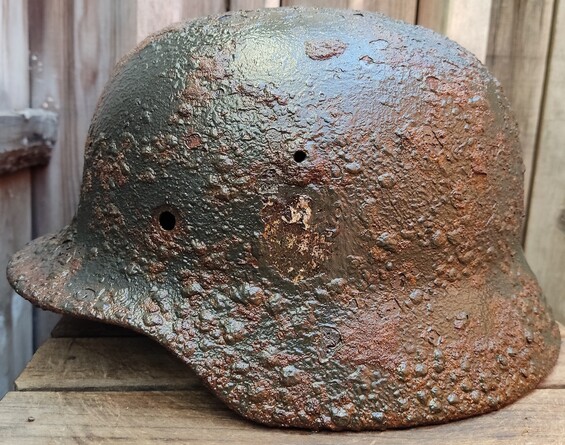 German helmet M35 / from Königsberg