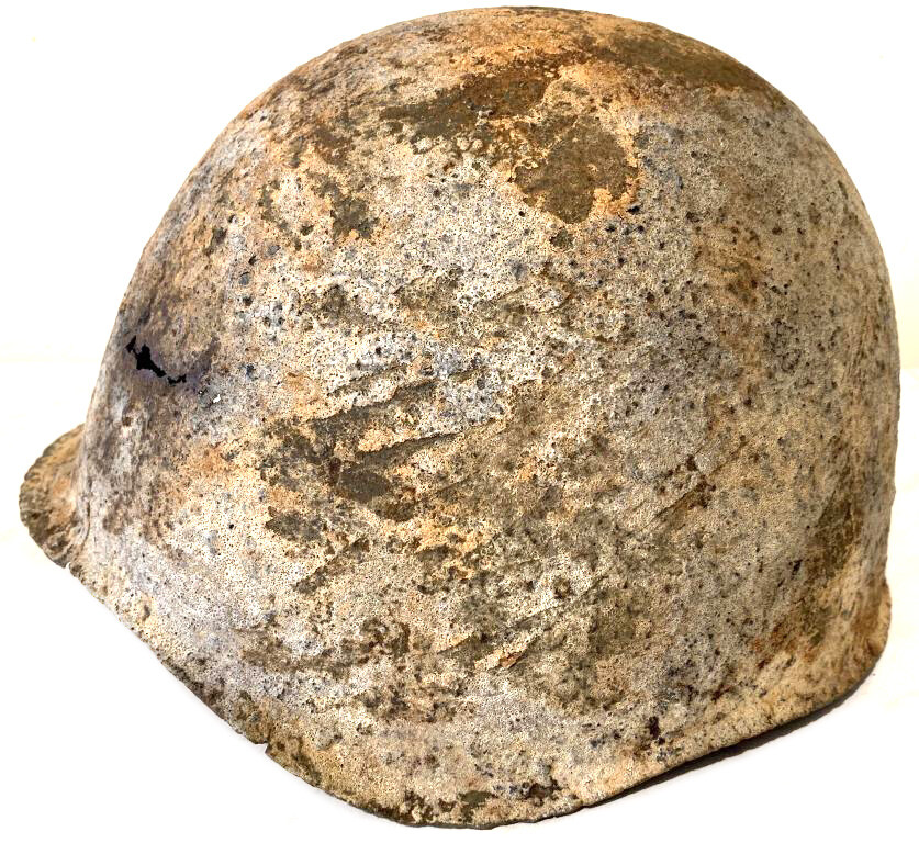 Soviet helmet SSh40 / from Staraya Russa