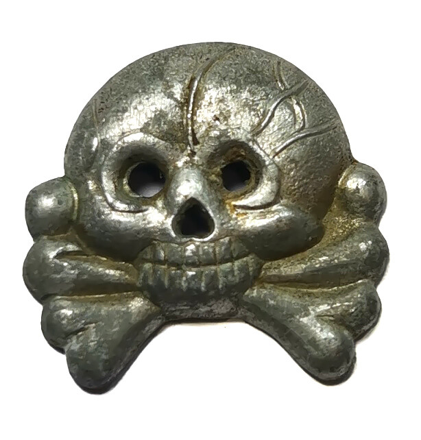 Panzer collar tab skull / from Stalingrad