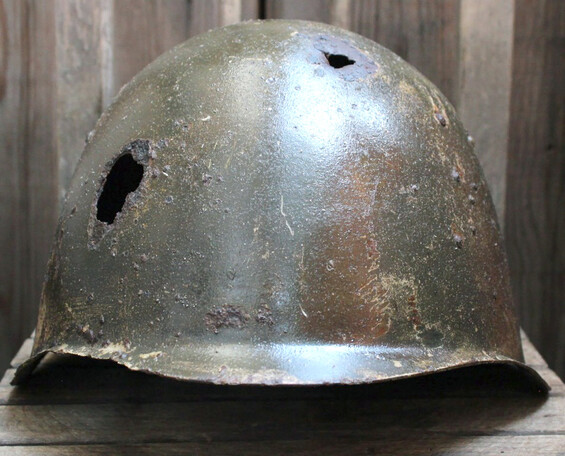 Soviet helmet SSh39 / from Karelia
