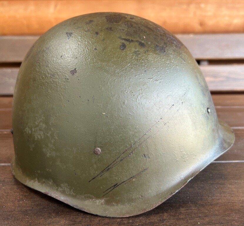 Soviet helmet SSh40 / from Karelia