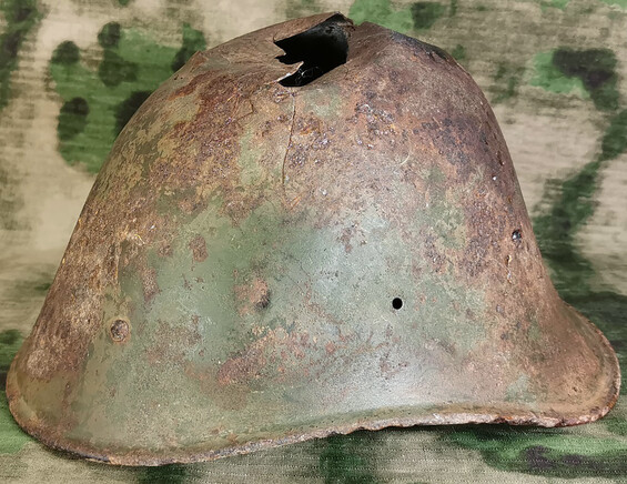Romanian helmet / from Stalingrad
