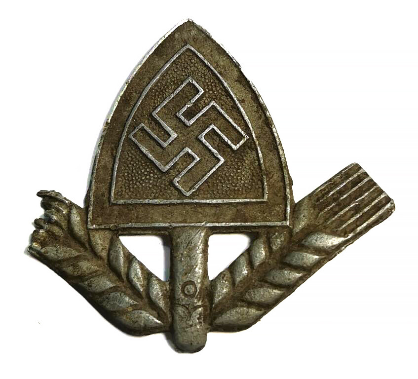 RAD cap badge / from Stalingrad