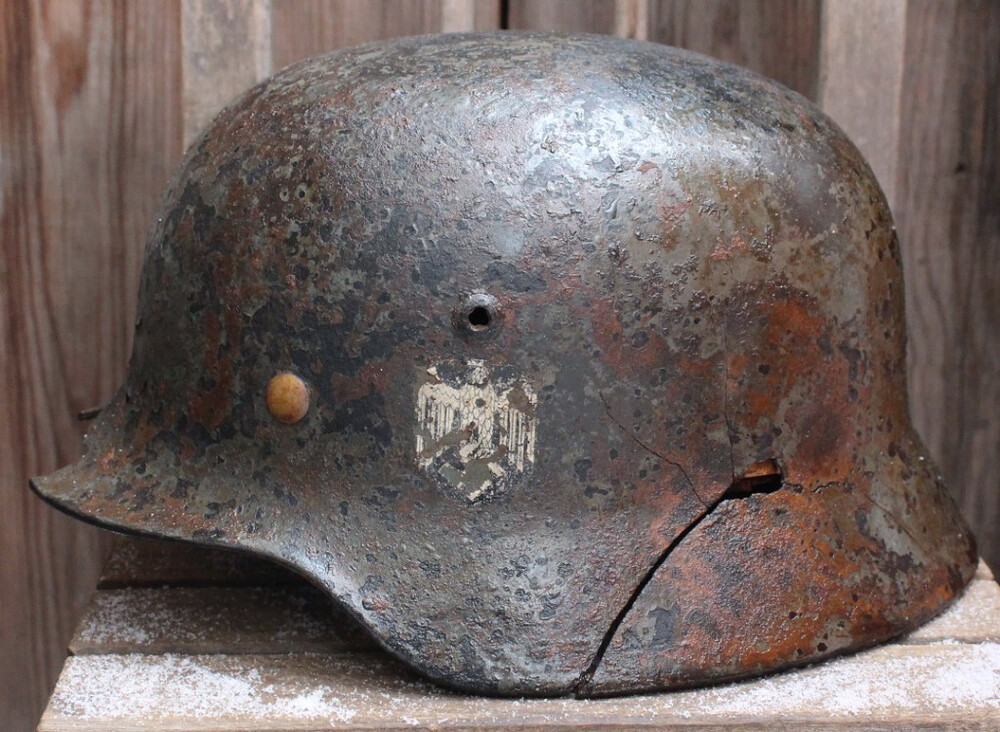 Wehrmacht helmet M35 DD / from Kalinin